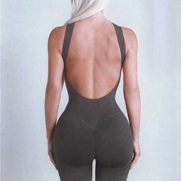 Skims Recycled Nylon Contour Lounge Onesie ONYX NWOT SIZE SMALL RARE - Picture 2 of 7